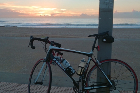fff-cycling_sunrise